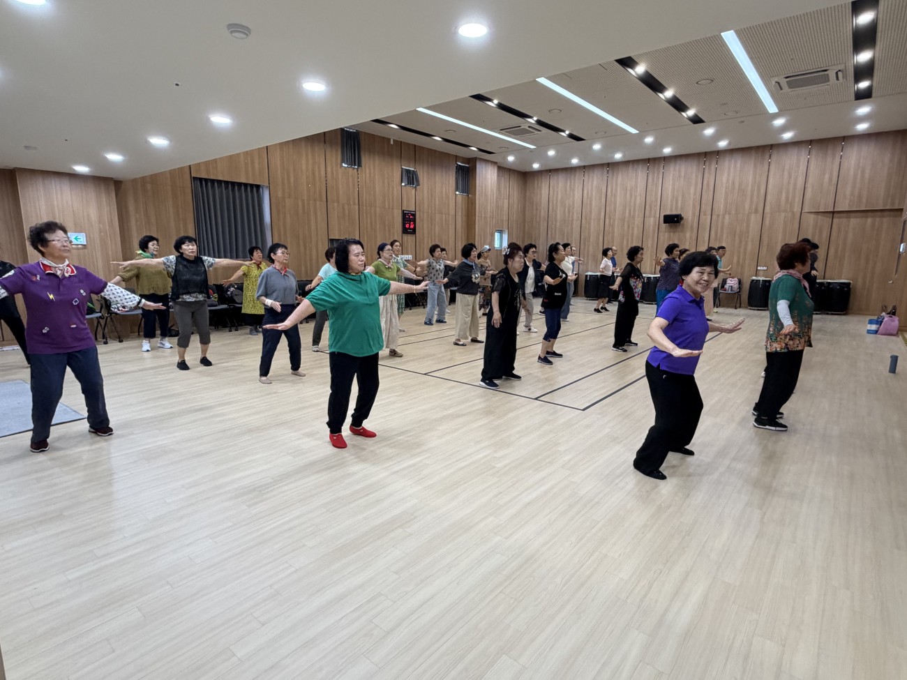 [비산노인복지관] 2026. 7. 21. 대구광역시 서구체육회 연계 셔플댄스 수업 개강